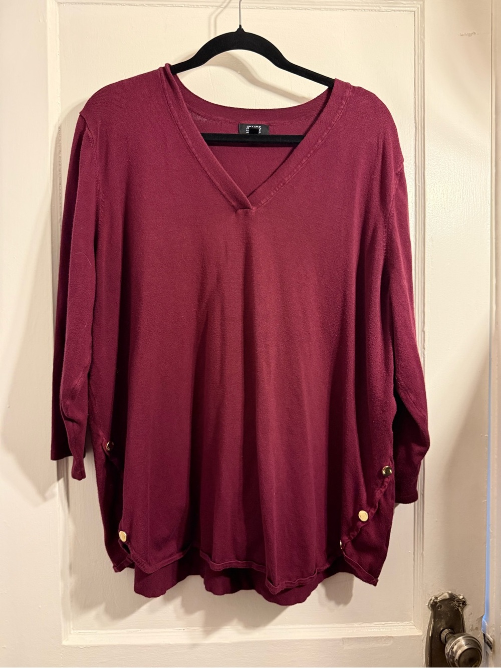 Jones New York V-Neck Long Sleeve Top - Burgundy